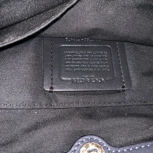 Vintage Coach Cross Body Purse - Picture 2 of 5